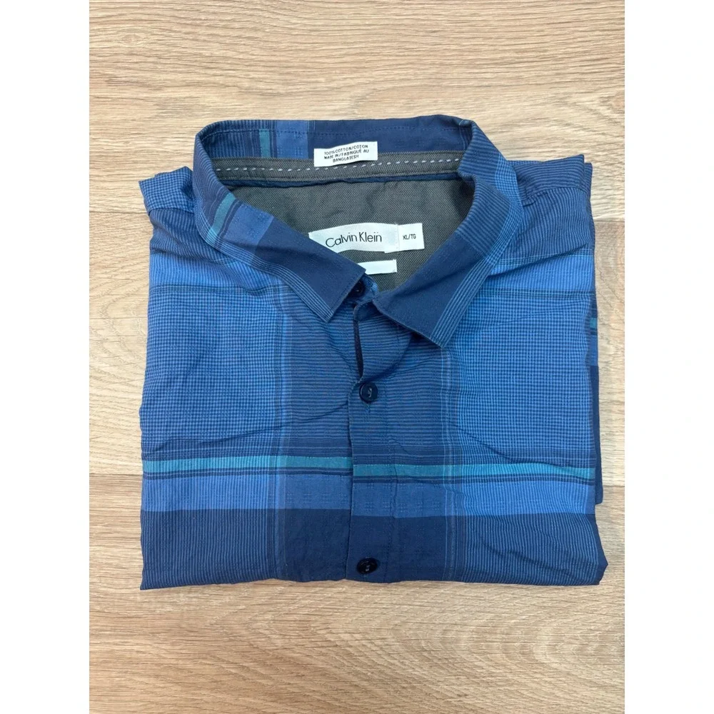 Calvin Klein Mens XL Slim Fit Blue Plaid Short Sleeve Button Down Cotton Shirt